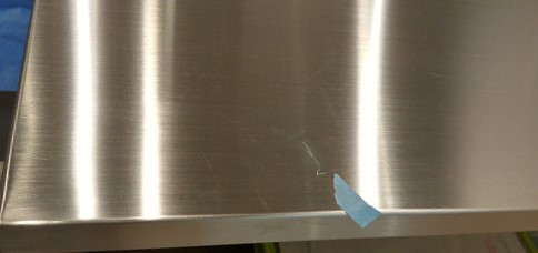 調理台 ステンレス製 についた擦れ傷の研磨補修 部屋の傷補修とリペア専門 ジェネシス